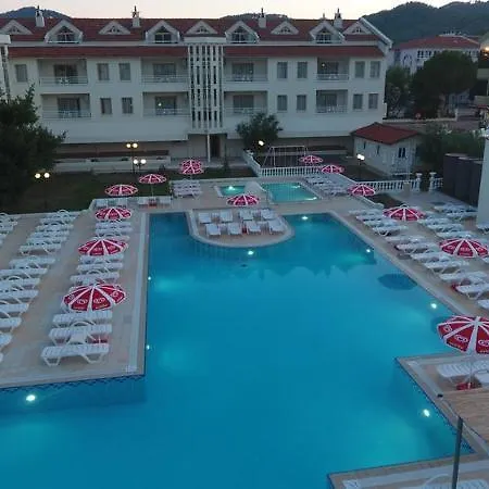 Kocer Club Hotell